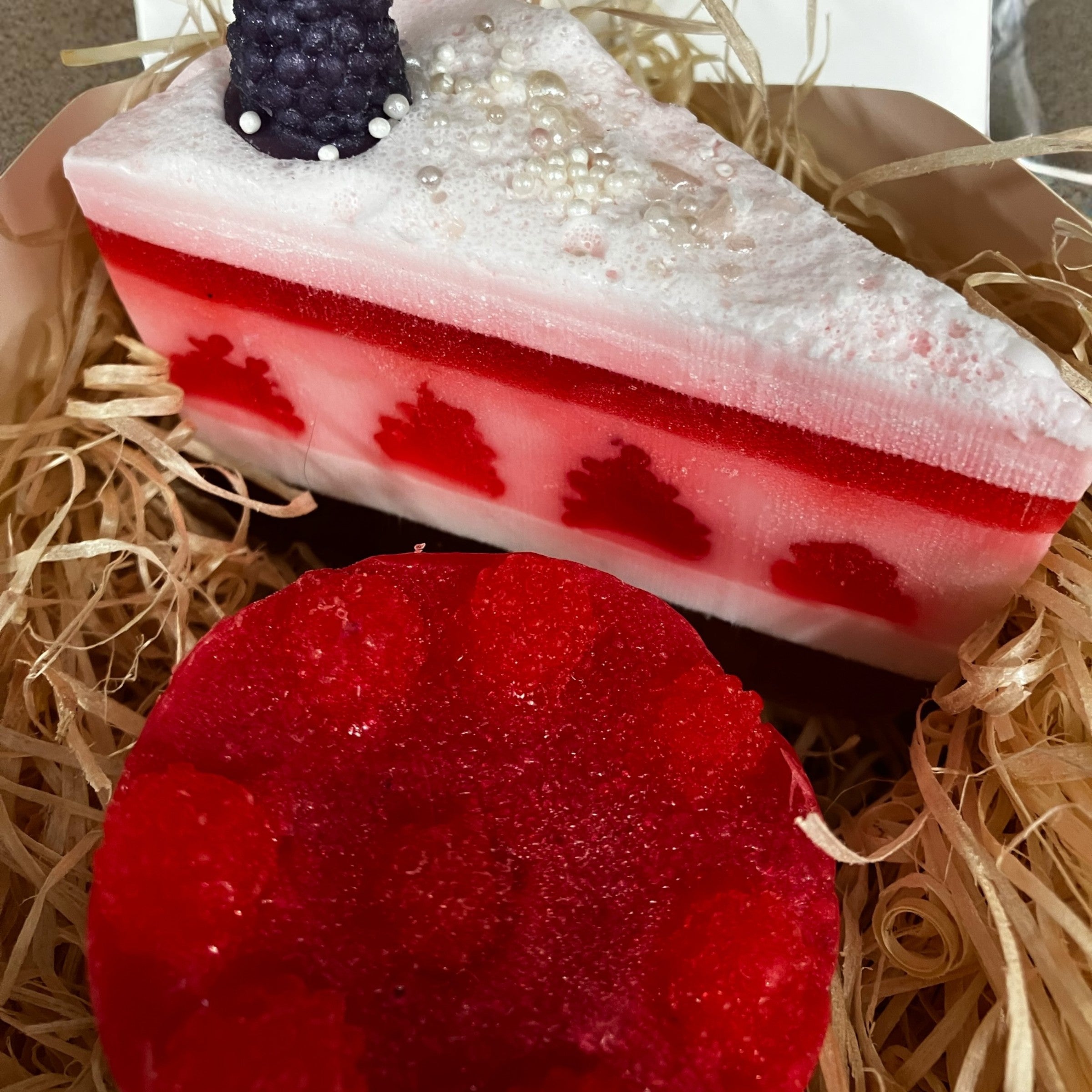 Bakery Cake Soap Gift Set in Fruit Berry Fragrance: Raspberry Cheesecake and Berry Cake Slice in a Bakery Box-0