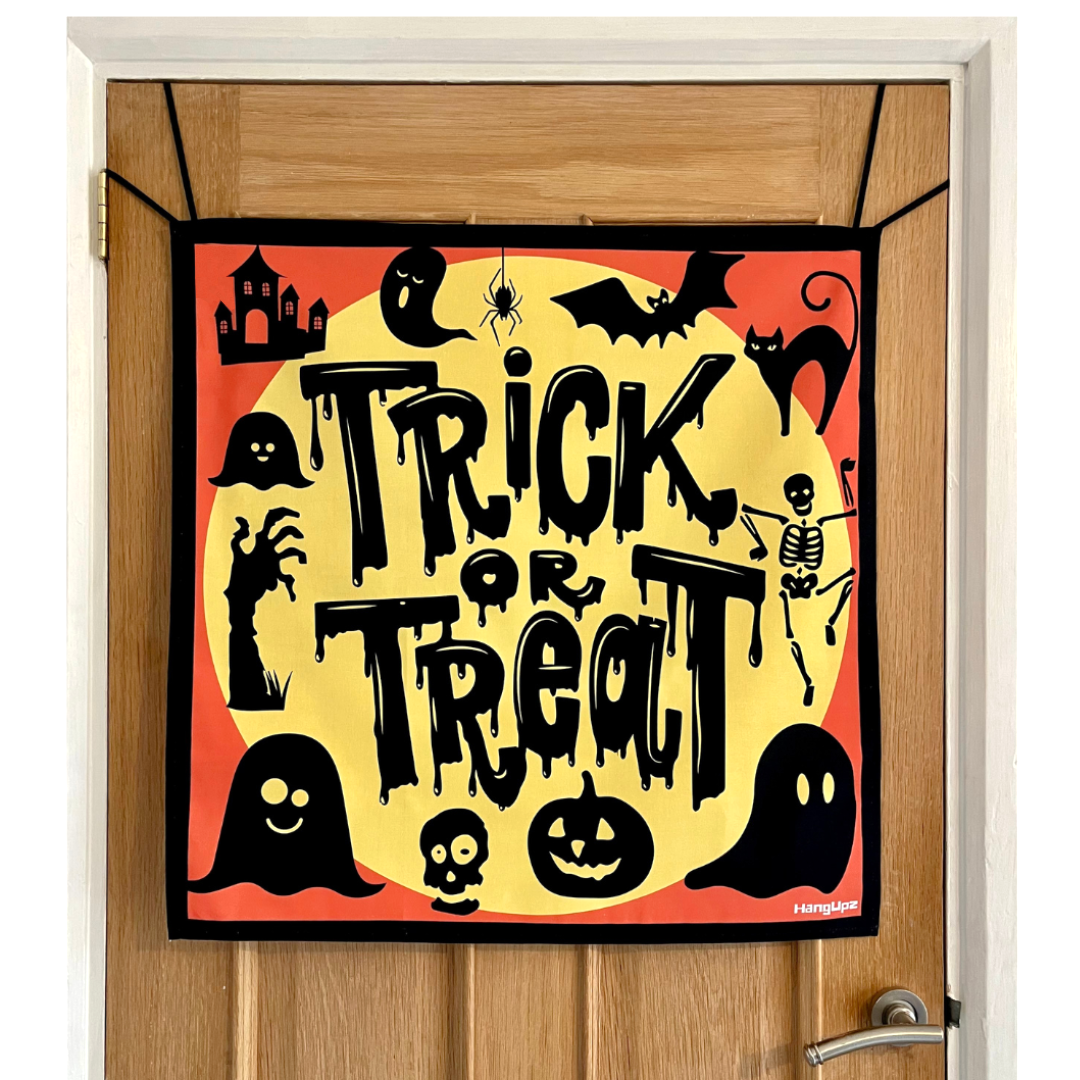 HANGUPZ Trick Or Treat Door-Hang Sign Original Large Hanging Halloween Decoration Gift For Boys Girls-0
