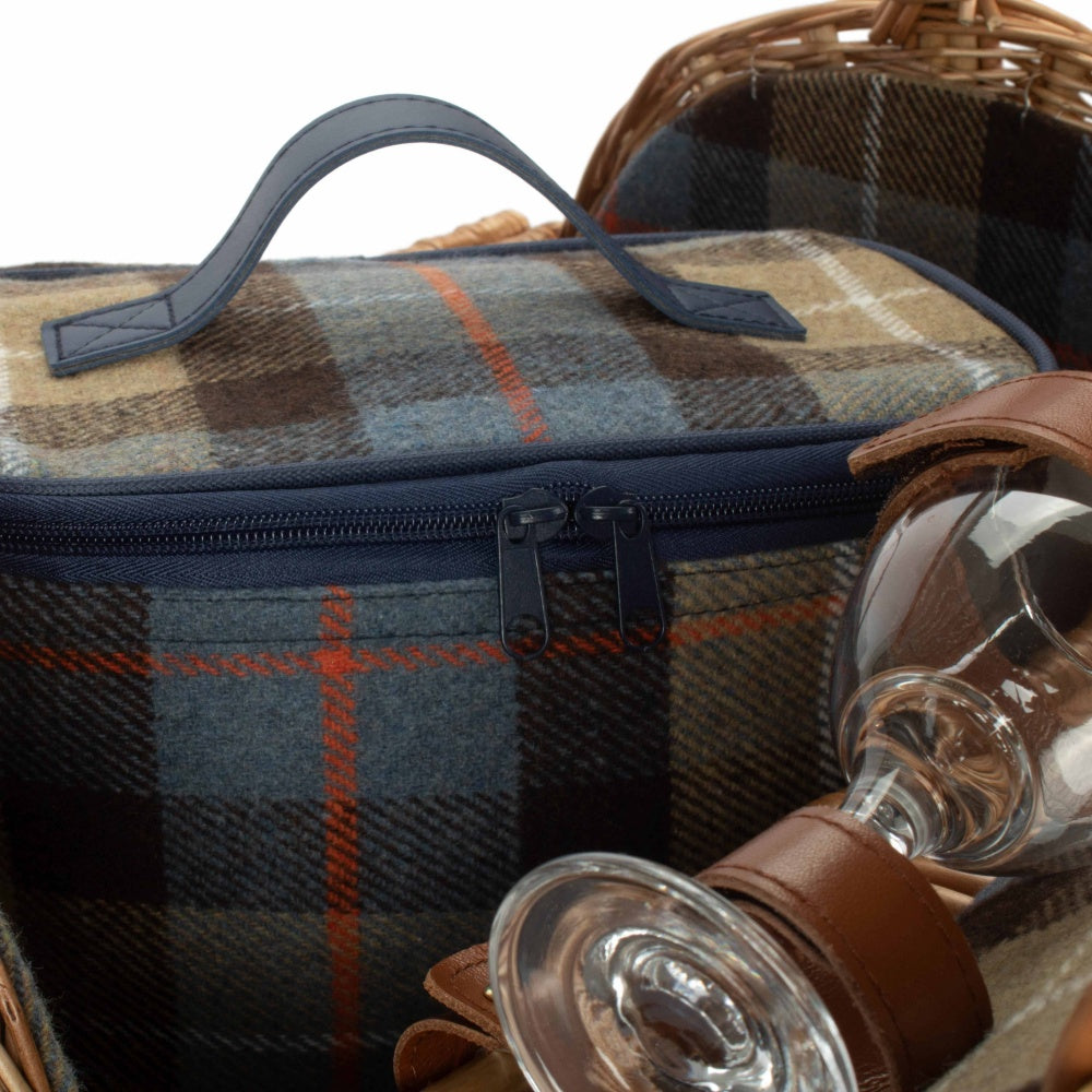 2 Person Ravenstor Barrel Fitted Wicker Picnic Basket-4